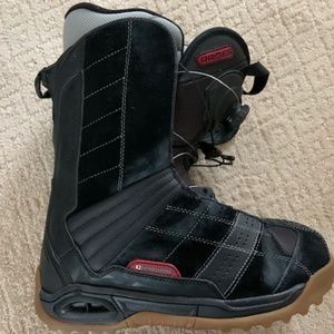 MENS K2 RAIDER BOA SNOWBOARDER BOOTS SIZE 9.5